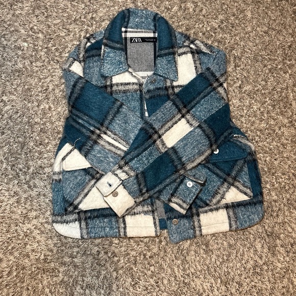 Zara Teal and White Plaid Kids Shacket - Picture 2 of 6